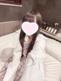 桃瀬ゆな　JK中退年齢18歳！完全業界未経験！