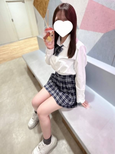 どこみてるの？💭【小此木ふう】