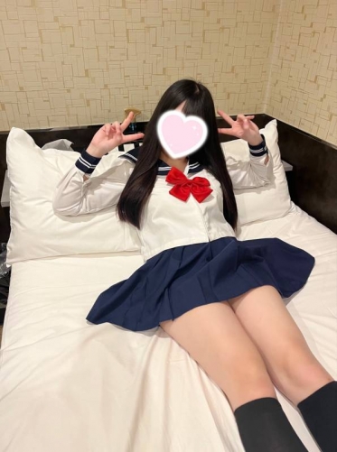 まだまだピチピチの18歳現役JK👩🏻♡本日久々の出勤です^_^🎵