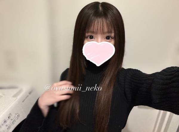 急遽明日、5日(土)シフト追加させてもらいました！🎀