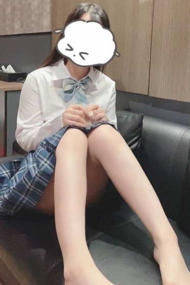 今日は〜16:00でいます^. ̫ .^