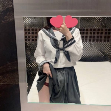 本日急遽15:00~21:00で出勤です૮ >ﻌ< ა🩷