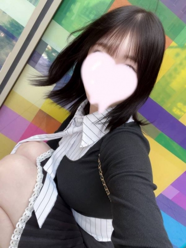 今日は14:00~21:00でいます✨🤍