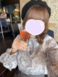 音崎あゆみ　スレンダー美巨乳