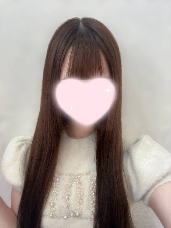 はじめまして！ゆなです！