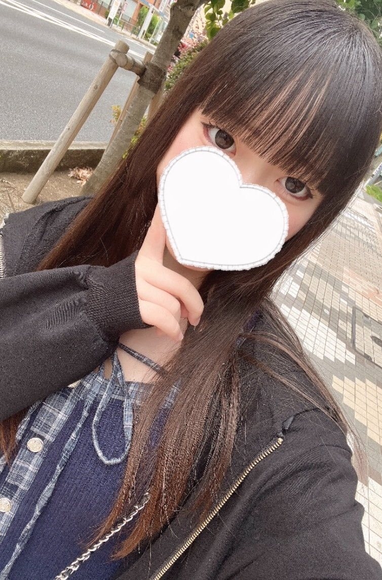村瀬なな　JK中退年齢18歳！業界完全未経験！