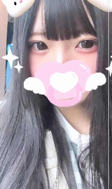 姫坂きい　JK上がりたて18歳！