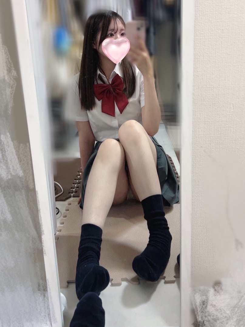 華瀬みゆ モデル級美形ルックス