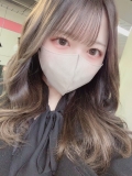芹沢ゆりあ 愛嬌抜群の激カワルックス