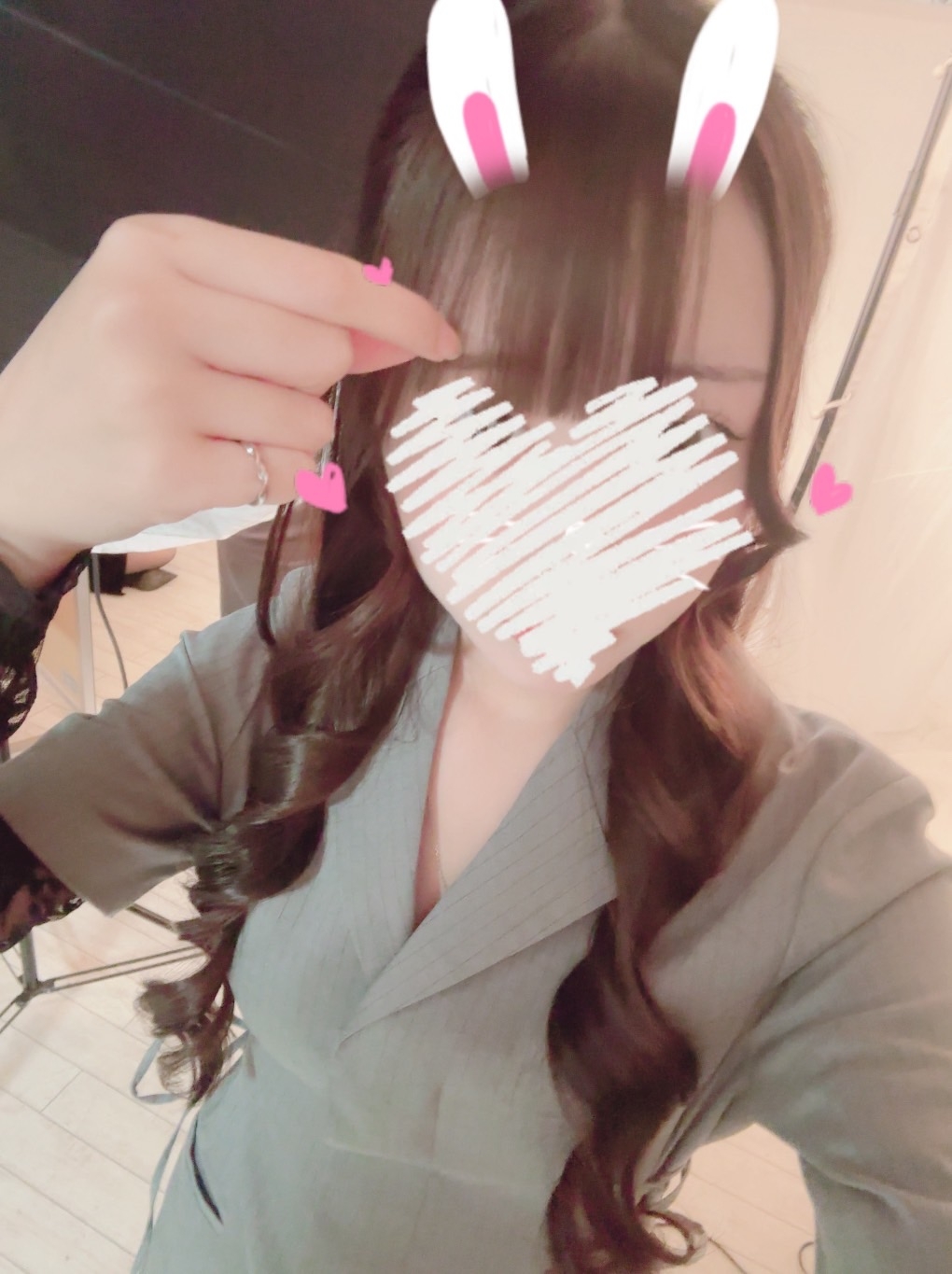 春咲あいみ