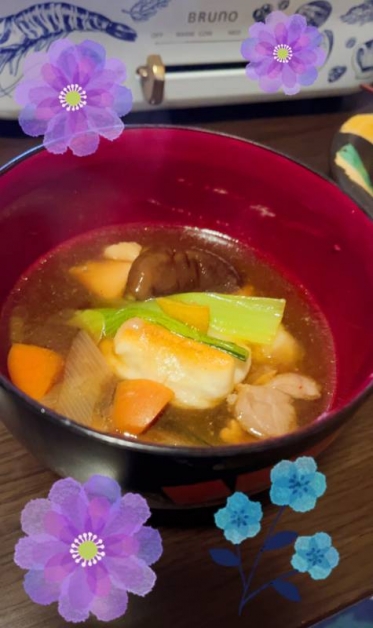 皆様、明けましておめでとう御座います㊗️👏花です🌺