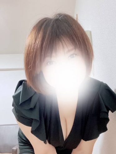 13日(月)新小岩にいます💫