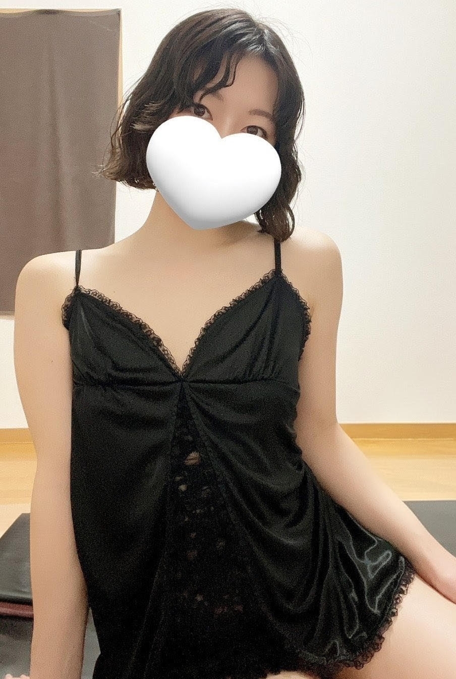 【メンズエステ田町 お願いSPA ～あなたのこってるとこはどこですか？～】るな