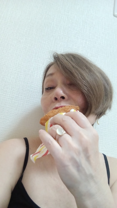 ファミチキ😚
