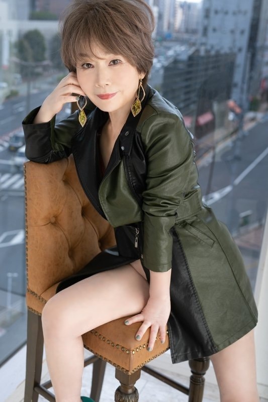 貴和子