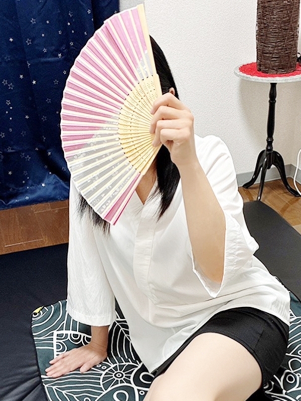 【熟女メンズエステ おふくろさん】しの