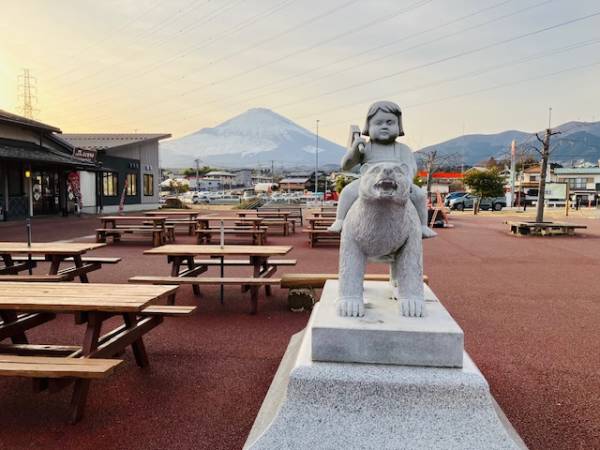 明日、出勤致します🙋🏻‍♀️