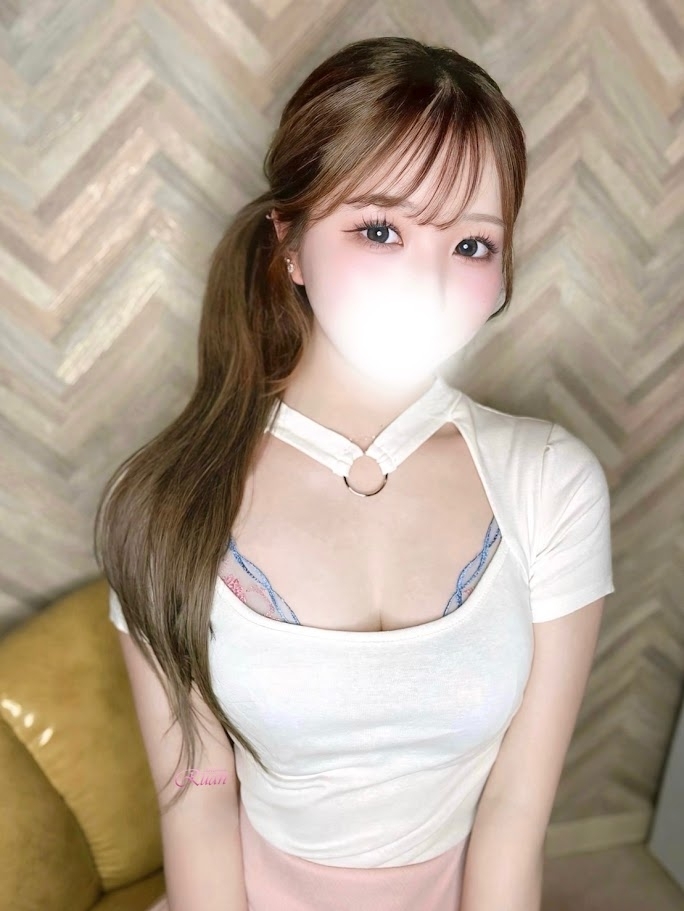 佐藤　もも プロフィール　大宮メンズエステ｜AROMA Ruan -アロマルアン-｜セラピスト｜【最新】大宮メンズエステおすすめランキング【本番・抜きあり店舗も紹介】