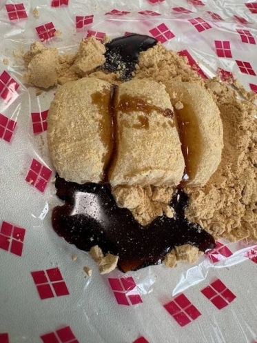 信玄餅の食べ方w