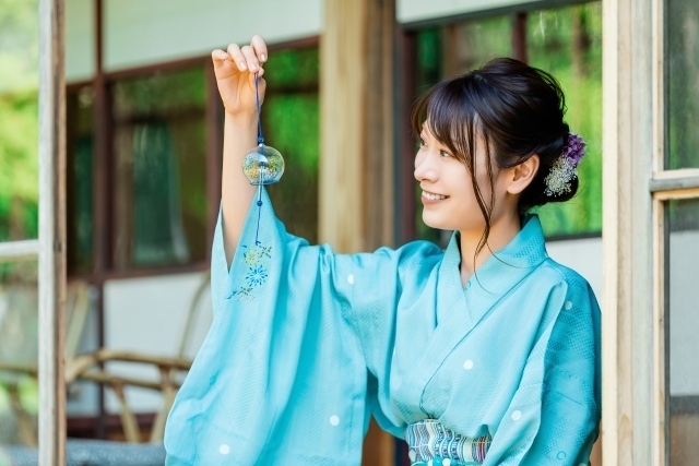 大人の暑中お見舞い申し上げます