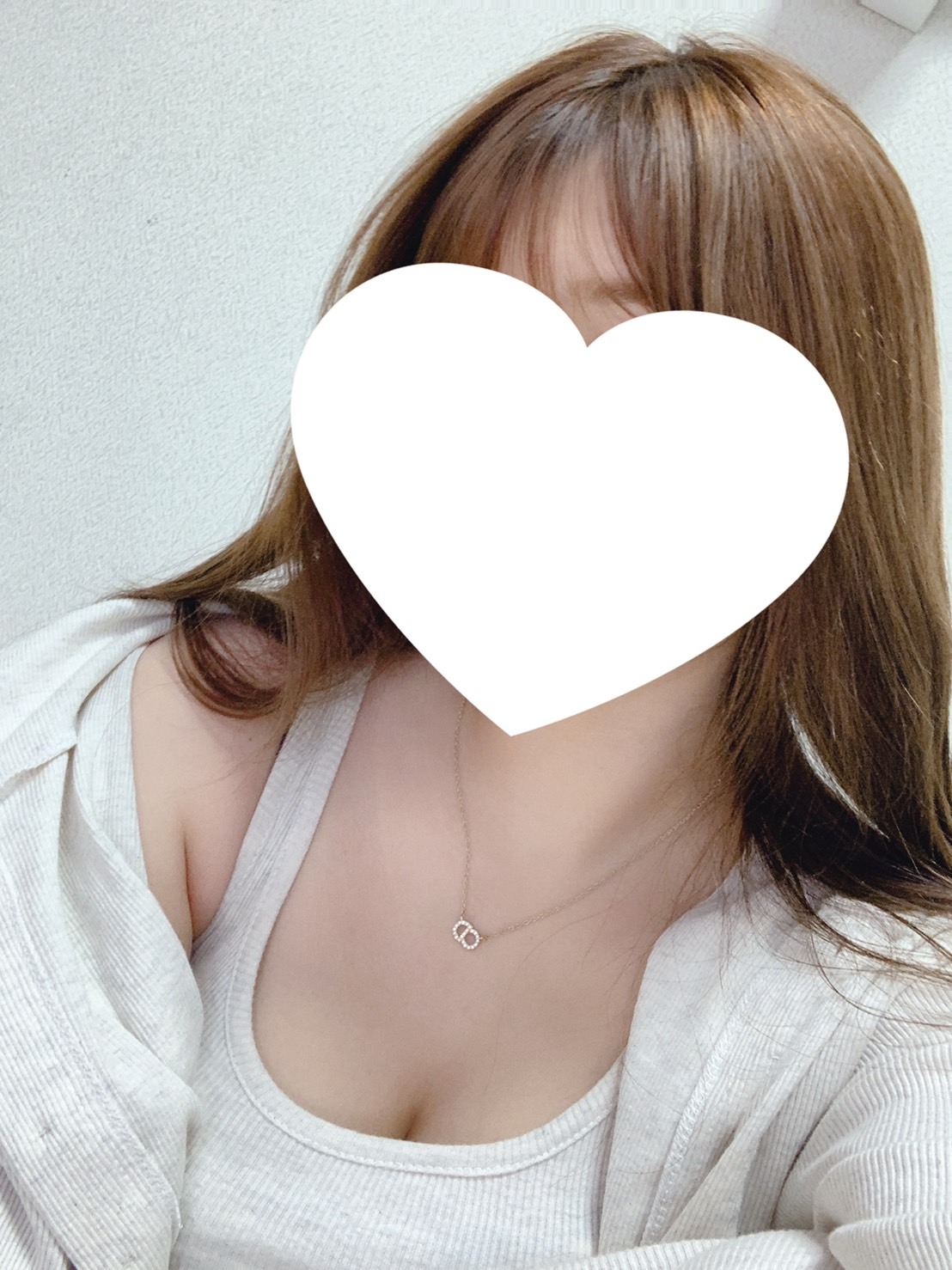 美月かりな