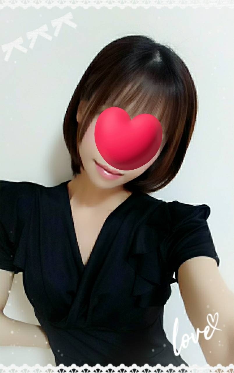 愛原れいな