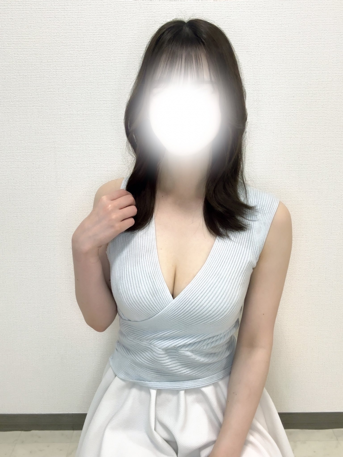 早坂あおい