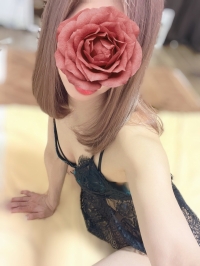 【エグゼクティブメンズサロン doigt de fee(ドゥワドフェ)】桃瀬ひな